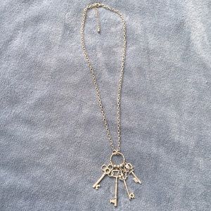 Long key necklace